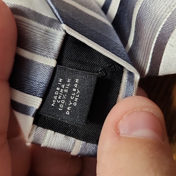 Men's 100% Silk Tie by Express - Picture 4 of 4